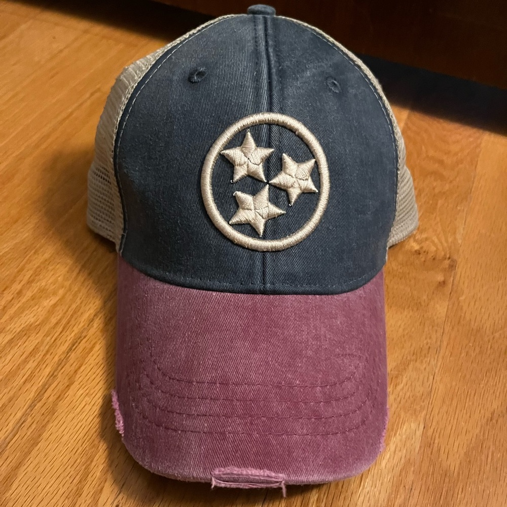 NASHVILLE TENNESSEE Flag Tristar SnapBack baseball cap Hat Great Condition!